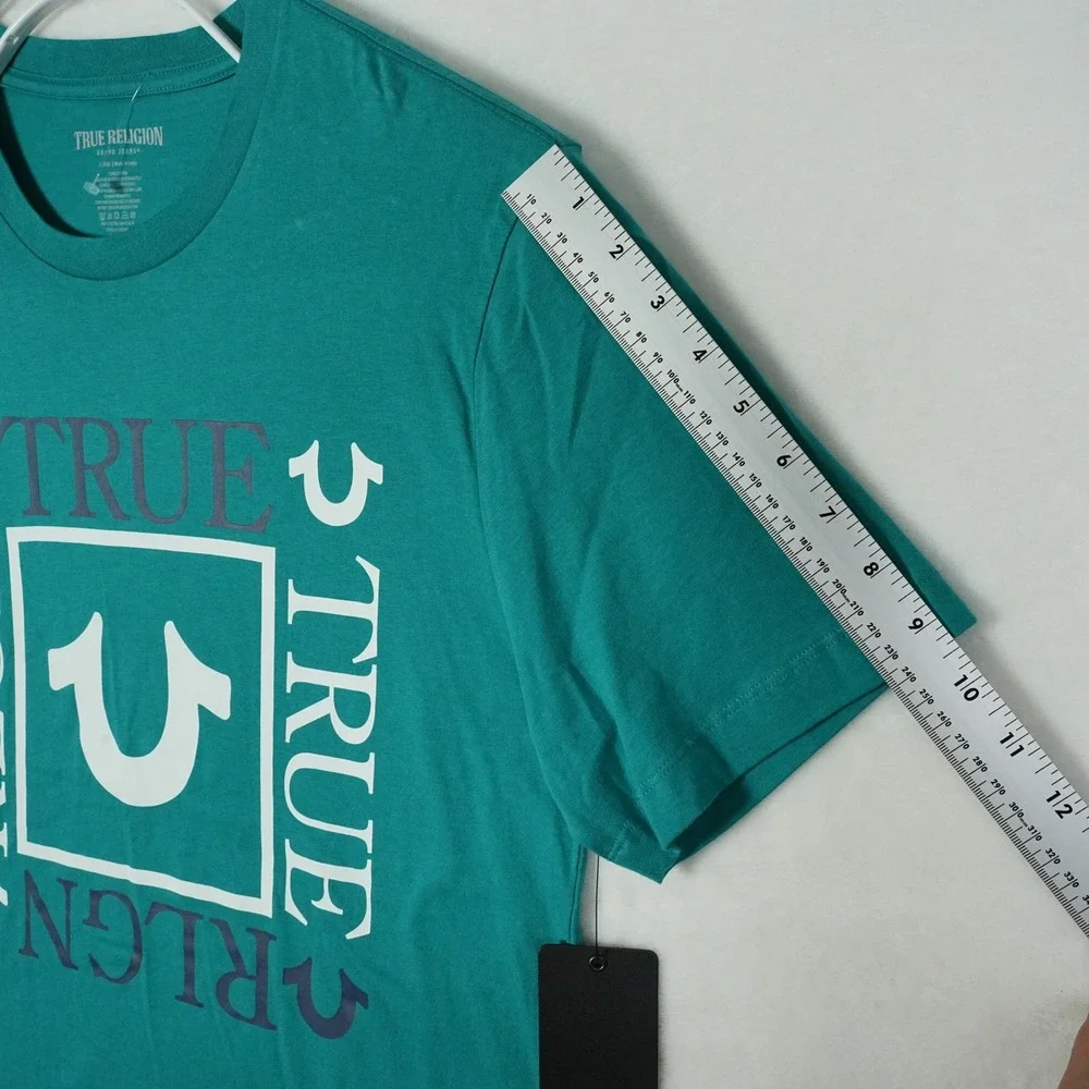 True Religion Men's Teal Blue Box Logo‎ Graphic T Shirt Size Large NWT
